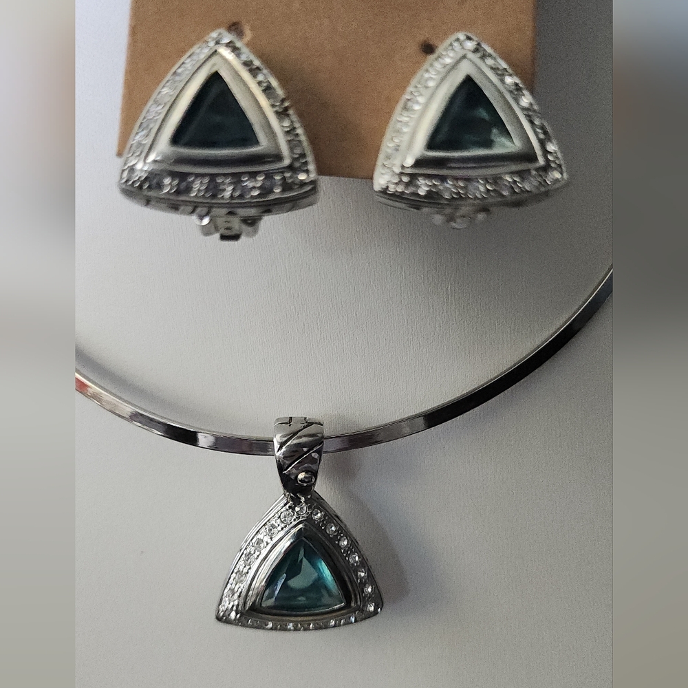 Silver and Blue Gemstone Jewelry Set